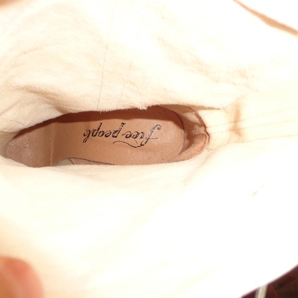 NIB FREE PEOPLE Wild Rose Slouch Boot 36 Ivory Italy Leather Fringe NO DISCOUNTS - Picture 14 of 15